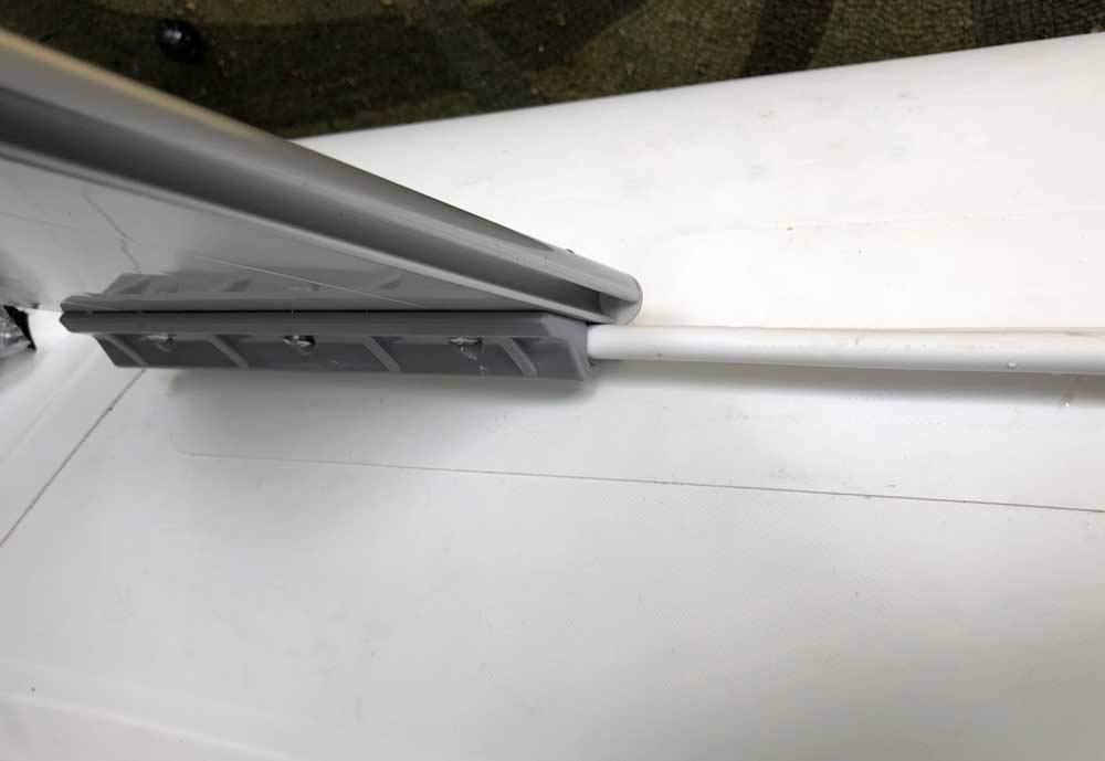 オールフロムボート　ベンチ Amazon.com : Aluminum Bench Seat with Slide Attachments (85